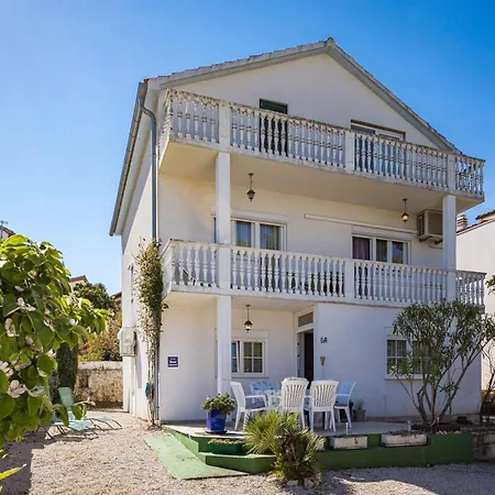 Rose Apartment Brodarica (Sibenik-Knin)